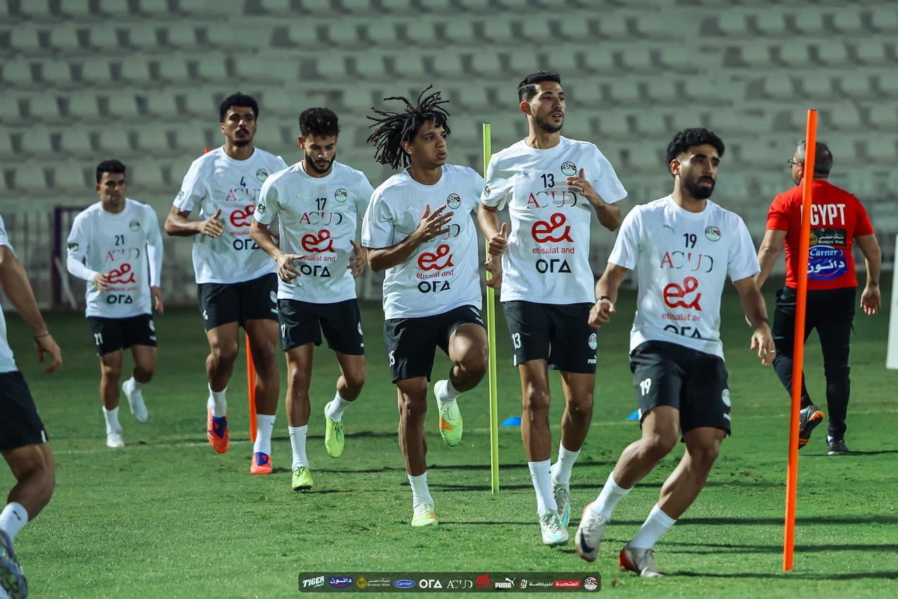 تدريبات قوية للفراعنة استعدادا لودية أوزبكستان 